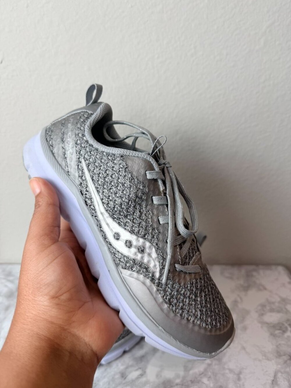 Saucony Liteform Feel Womens Size 4 Gray Walking Running Shoes EU 36